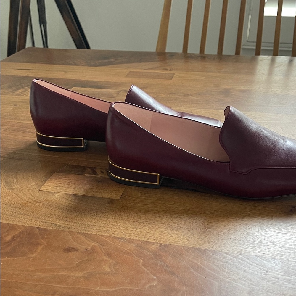 Kate Spade Deep Red Leather Loafers with Gold Trim sz 8 - Picture 4 of 7